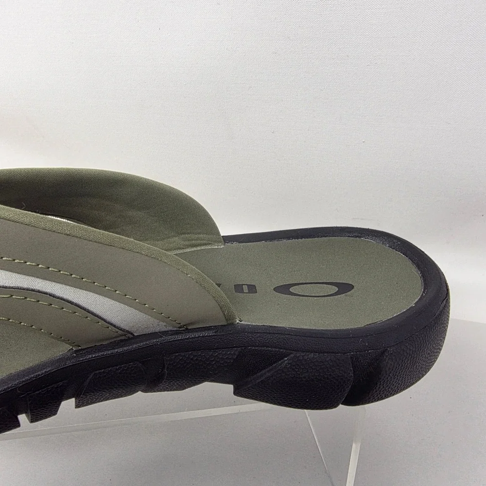 Oakley Operative 2.0 Sandals Mens 9 Flip Flops Olive Green Gray FOF100418 EX